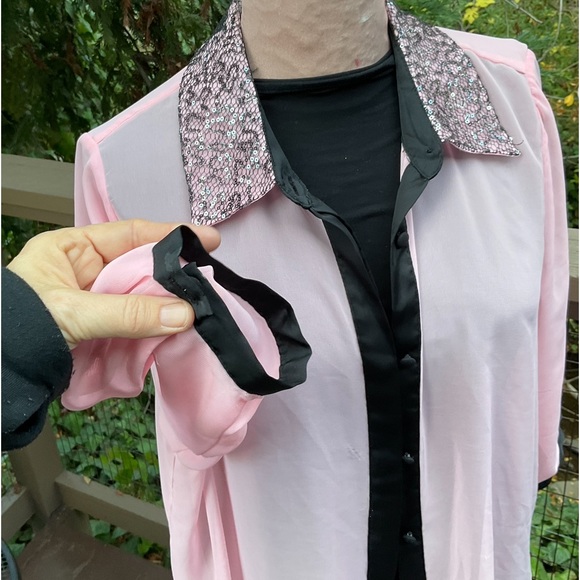 Pink sheer blouse sequins collar black trim valentine’s Day barbiecore spring 2X - Picture 5 of 9